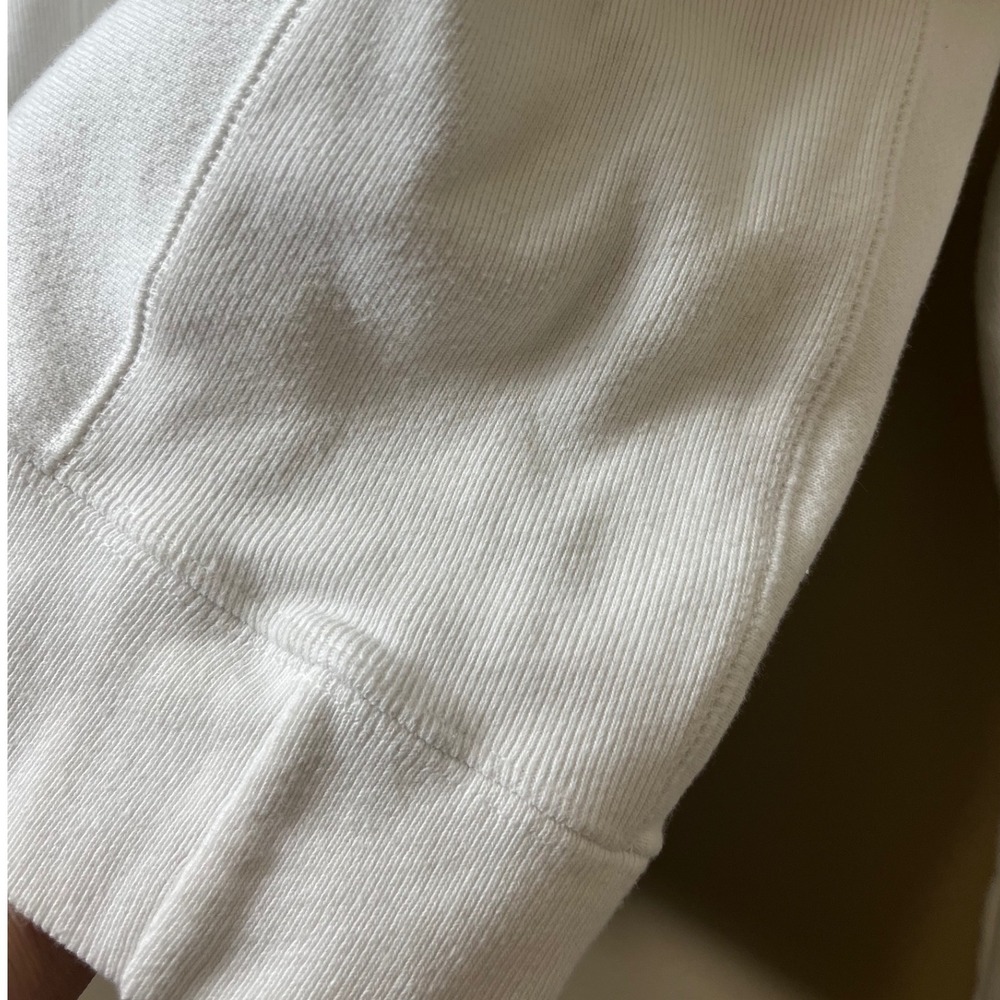 Champion‎ Reverse Weave White Chenille Logo Sweatshirt Medium Sporty Y2K Vibe - Picture 9 of 9